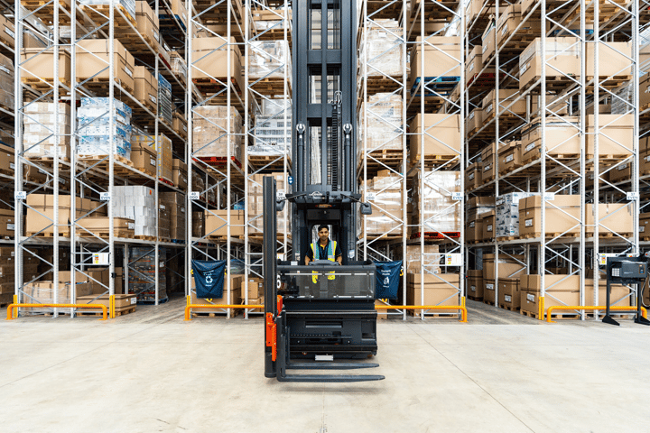 In-house fulfilment vs. 3PL: Which is right for your eCommerce brand?