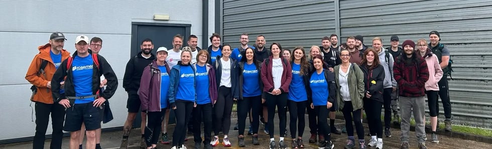 Image of the fulfilmentcrowd team before setting off on the charity walk