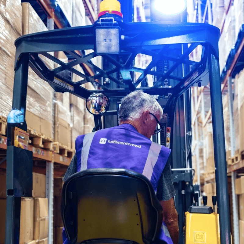 Busy-warehouse (3)-1