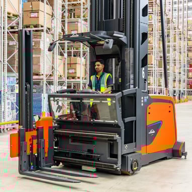 Warehouse Operative